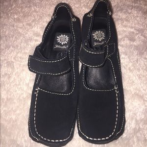 💰Black Yellow Box Suede Mary Jane